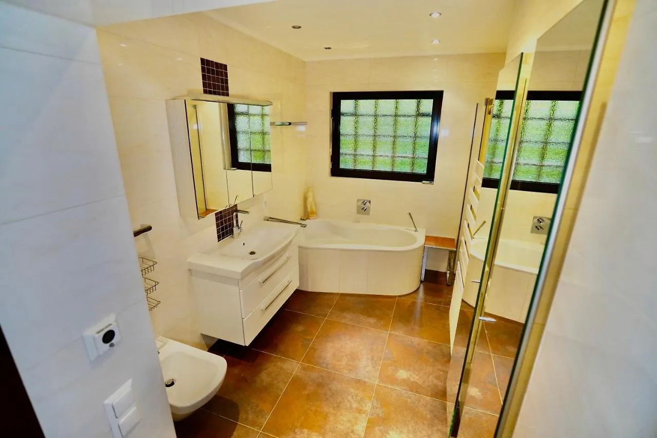 Apartamento Schoenbrunn Villa Zm Viena